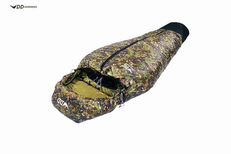 DD Jura 2 Sleeping Bag (Regular) - MC multi camo - Longshot Tactical