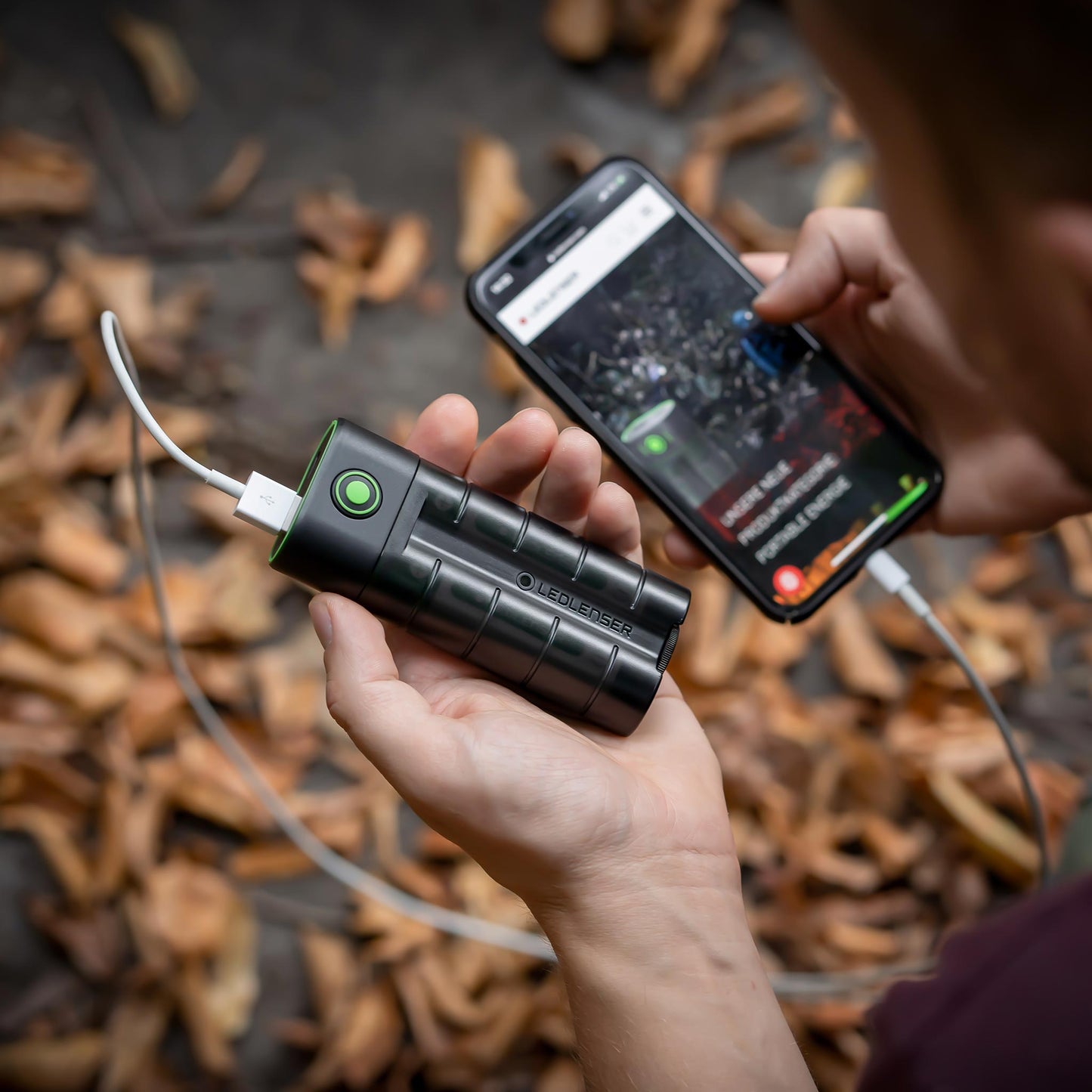 FLEX7 Li - ion Power Bank Plus 6800mAh, Includes 2 x 18650 - Longshot Tactical