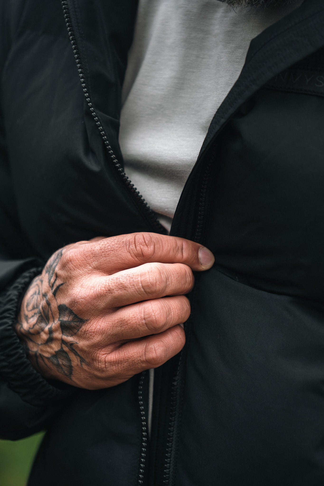 NVYSKN Feather Down Puffa Jacket – 630 Fill Power Insulated Coat - Longshot Tactical