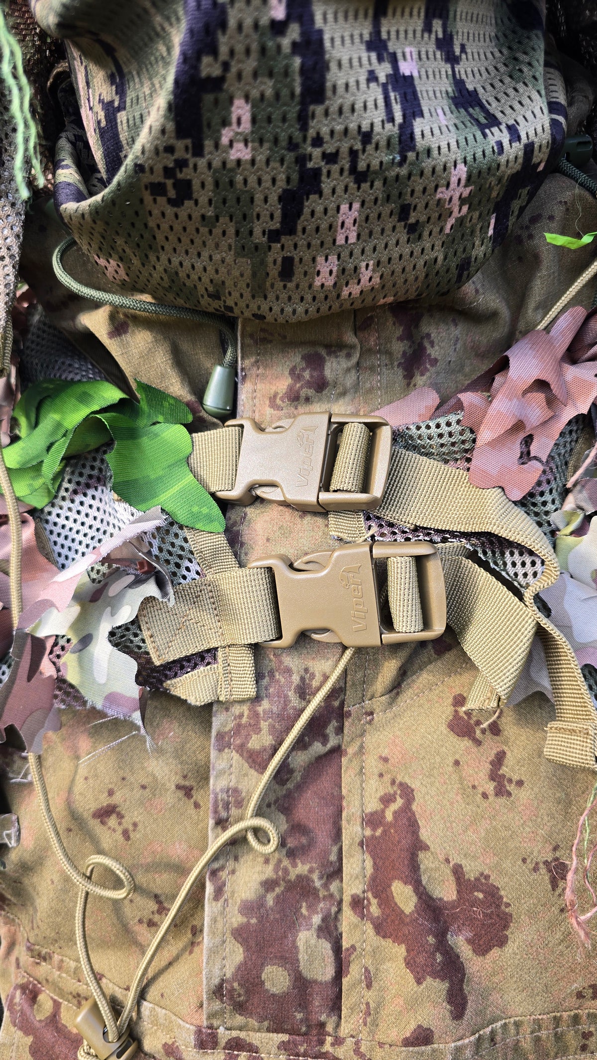 Deadground Stalker ASCS - 
All Season Head & Shoulder Concealment System