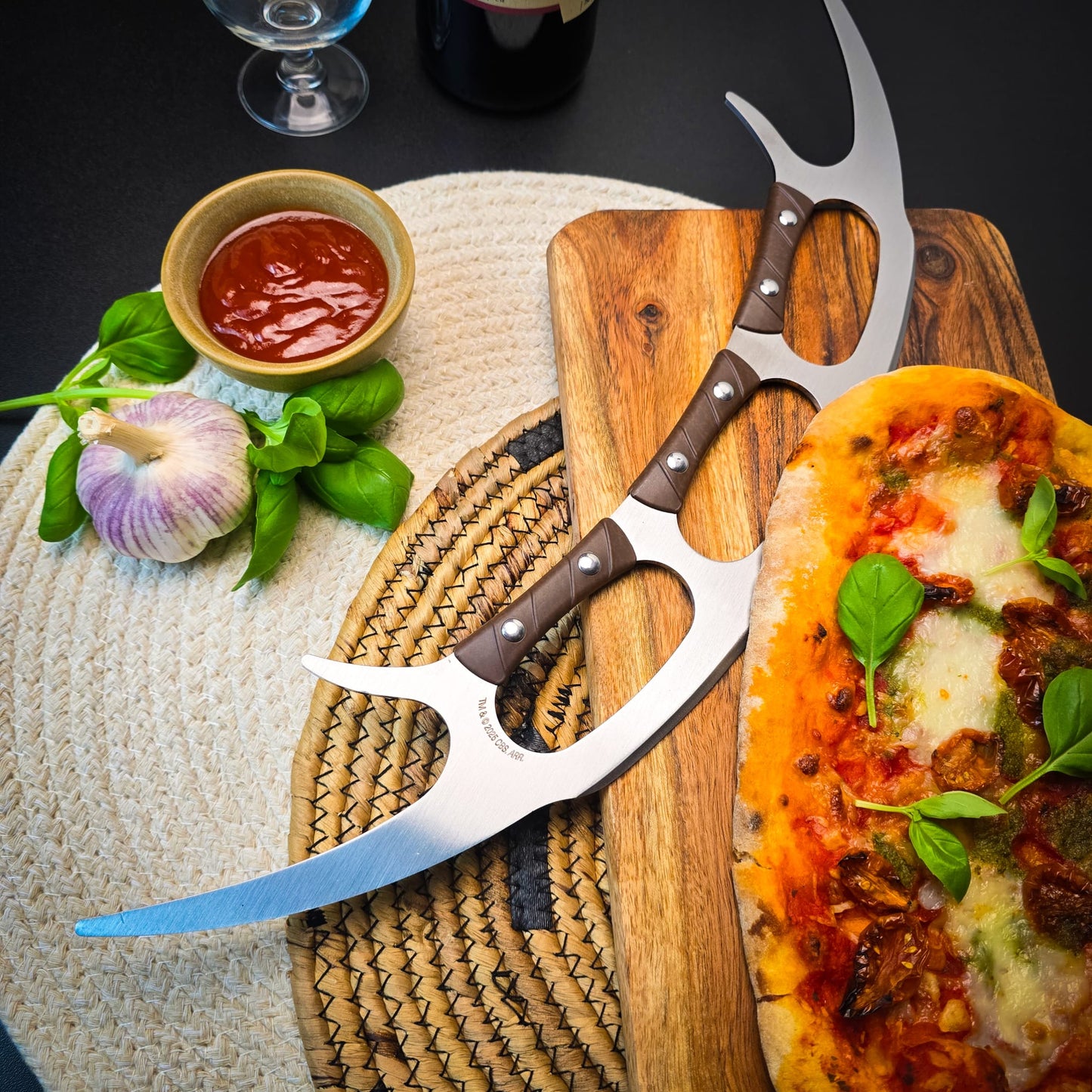 Star Trek™ Bat'leth Pizza Cutter - Longshot Tactical