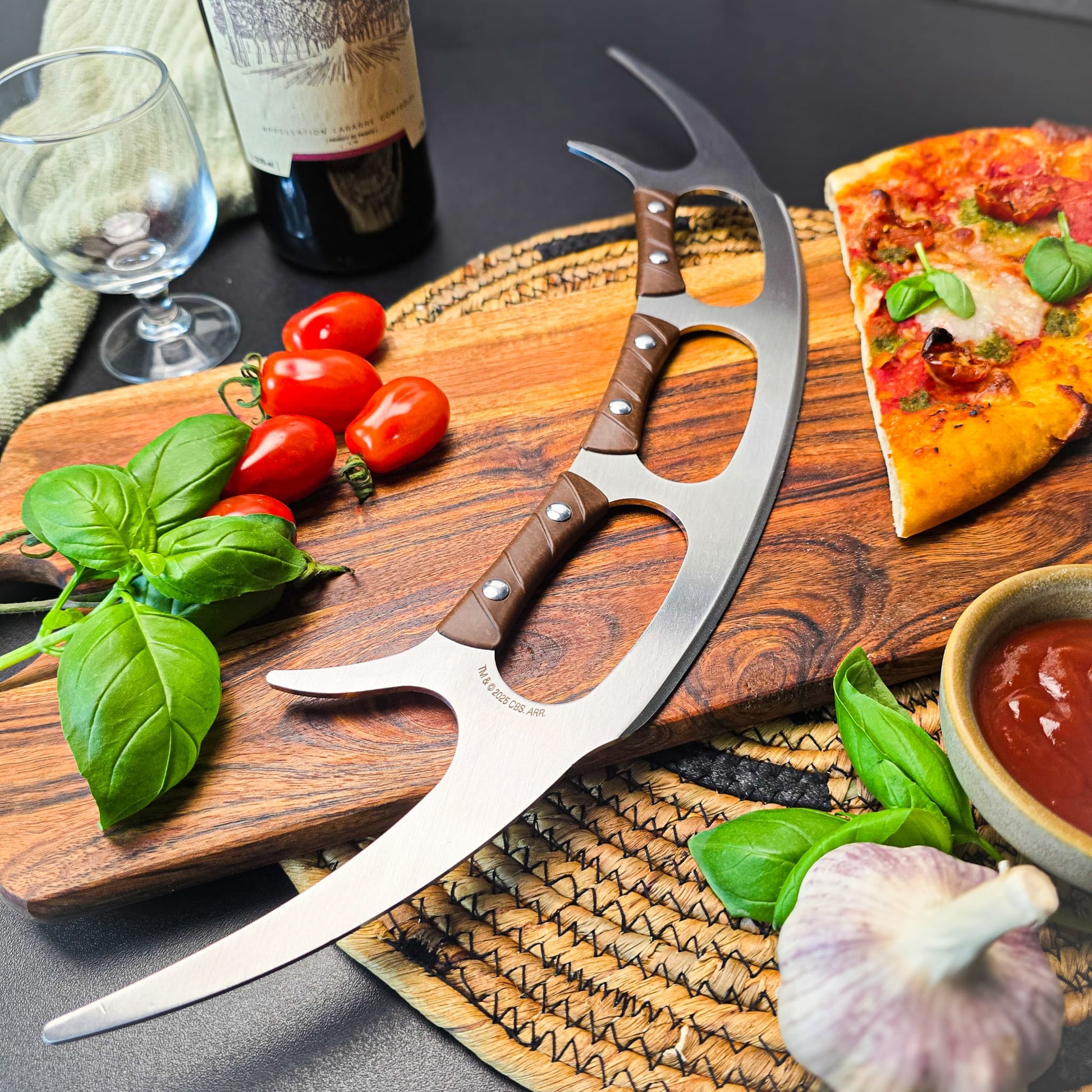 Star Trek™ Bat'leth Pizza Cutter - Longshot Tactical